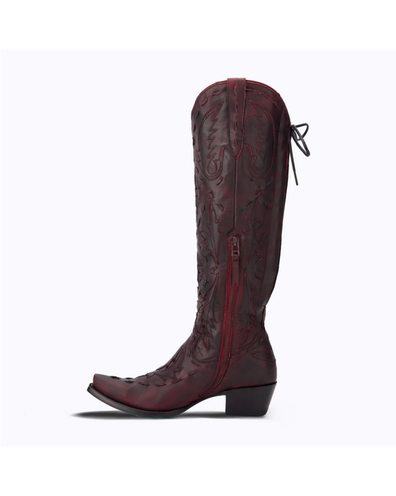 LANE REVERIE IN BLACK CHERRY