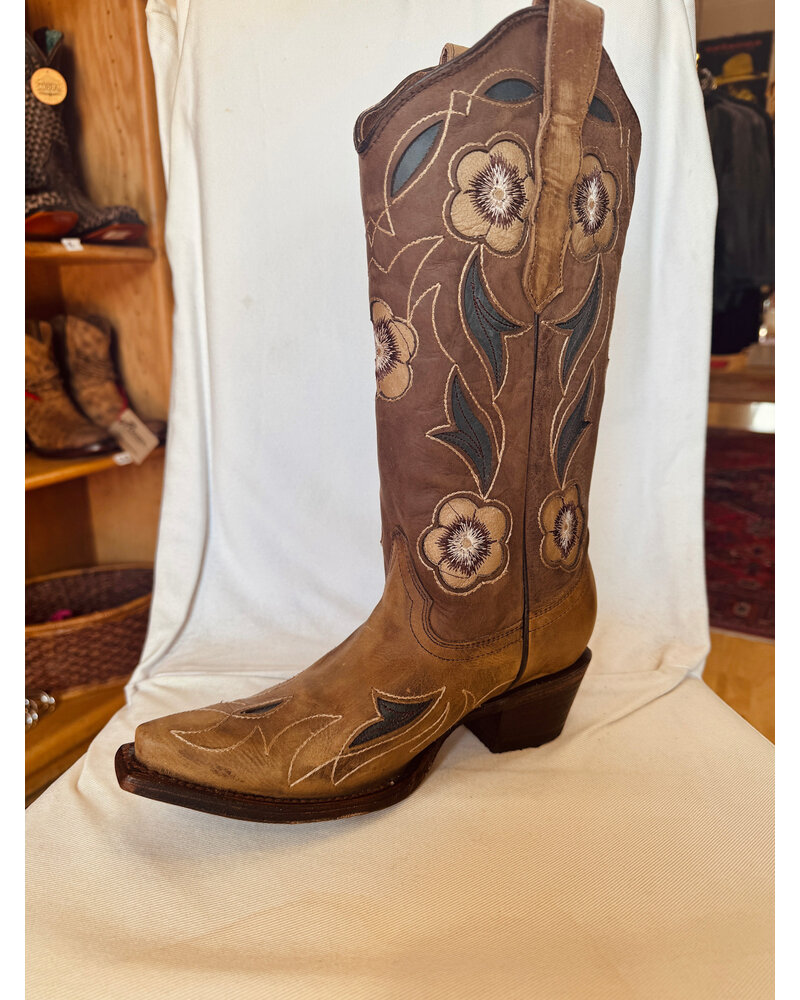 CIRCLE G CORRAL FLOWER INLAY