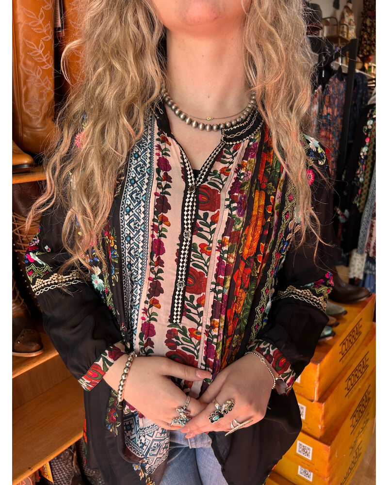 PLEATED FLORAL BLOUSE