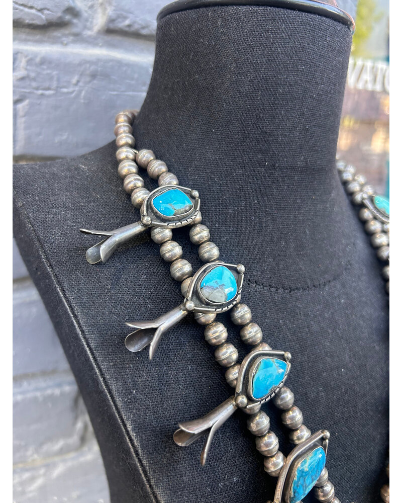 ANTIQUE BISBEE TURQUOISE SQUASH BLSSOM