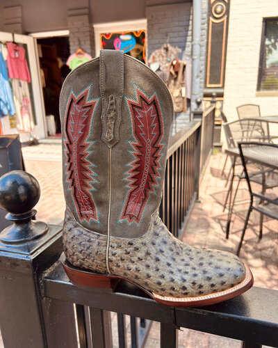 lucchese-roscoe-ostrich.jpg
