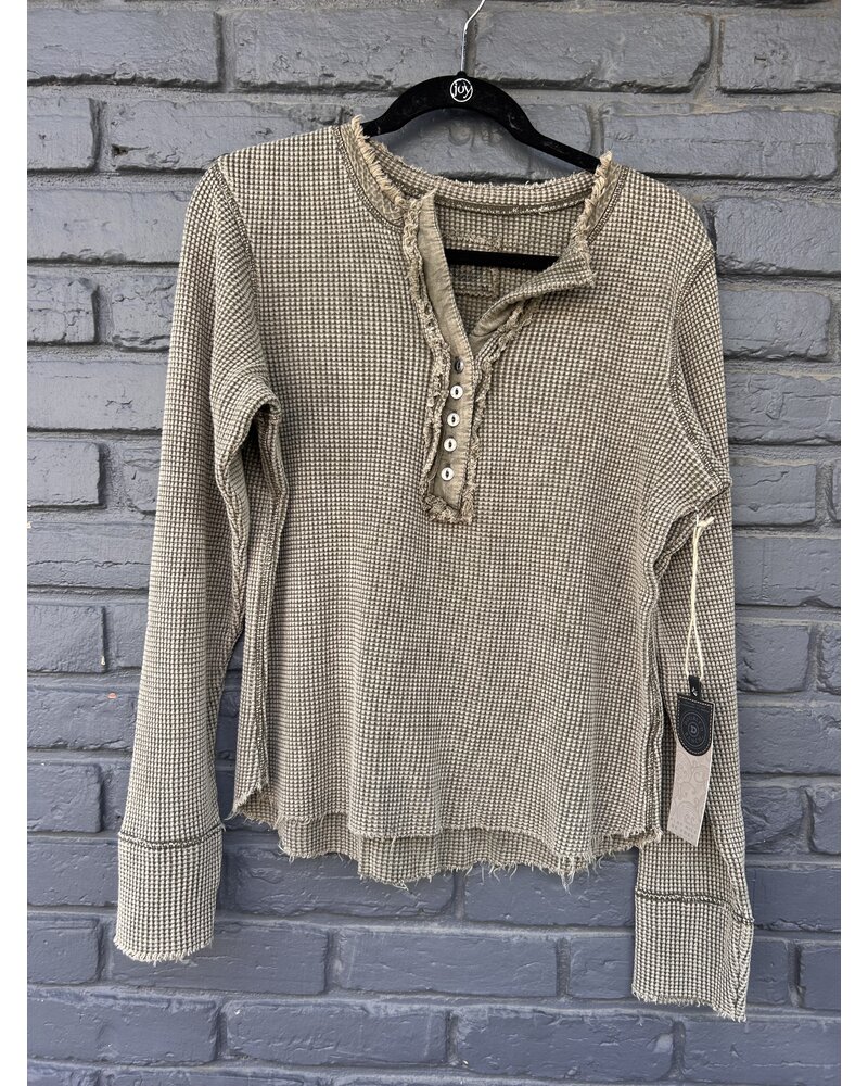 DOUBLE D RANCHWEAR BRYCE HENLEY TOP