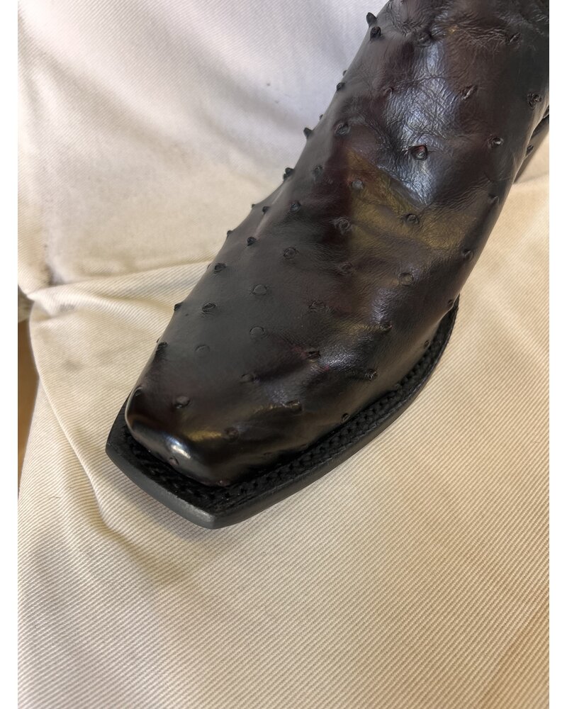 LUCCHESE ELGIN BLACK CHERRY