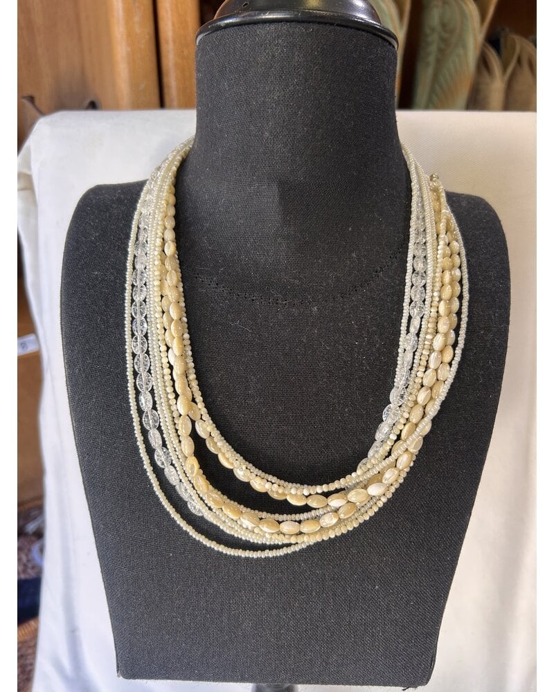 AMY KAPLAN NATURAL SHORT BEADED NECKLACE