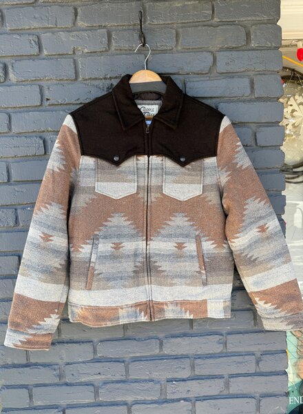 CRIPPLE CREEK CRIPPLE CREEK MEN'S PRINTED JACKET WITH CONCEALED CARRY POCKET