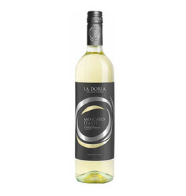 Cascina La Doria Moscato D’Asti DOCG Piedmonte Italy 2023
