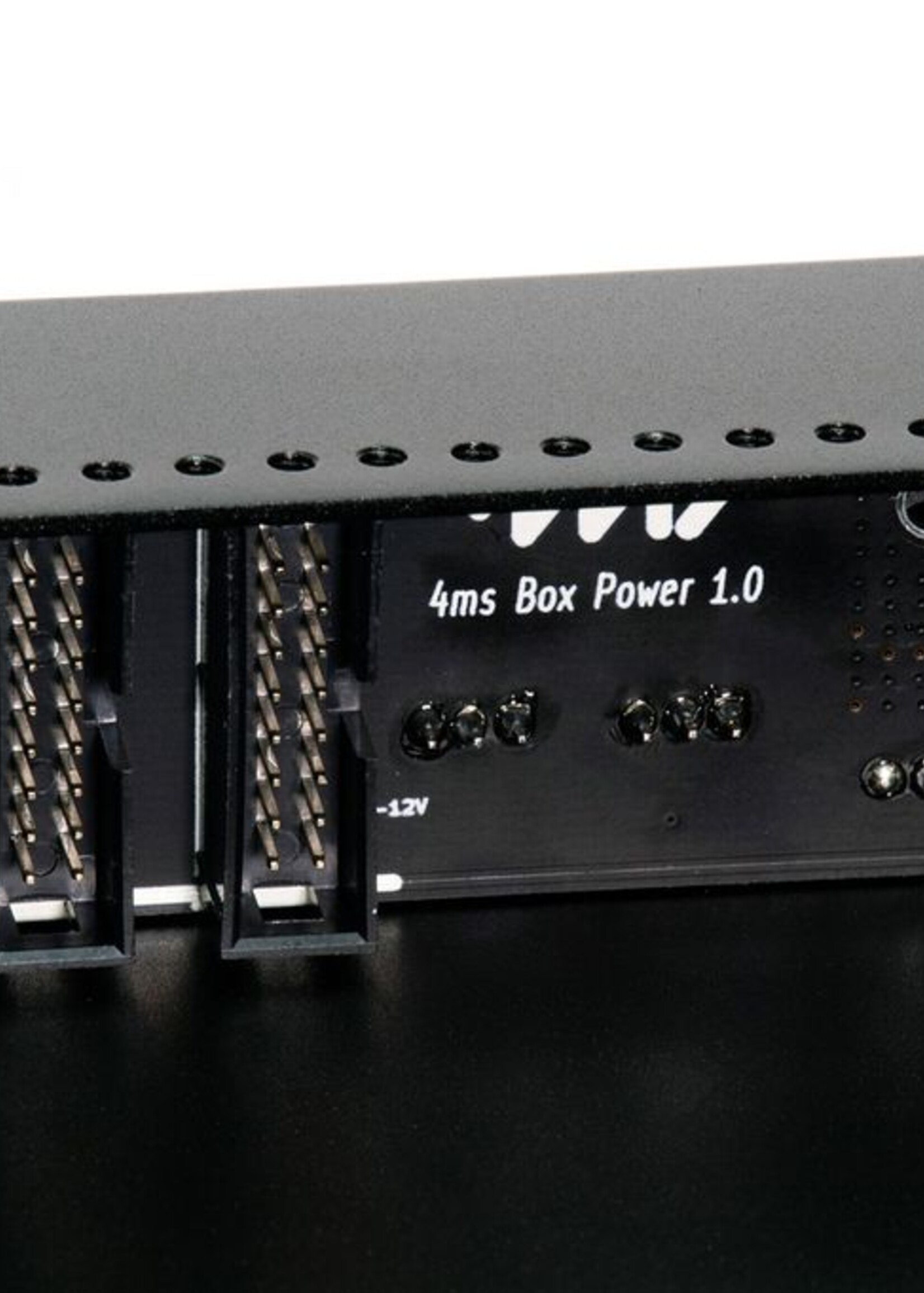 4ms Pod20, (31.75mm Max Module Depth)