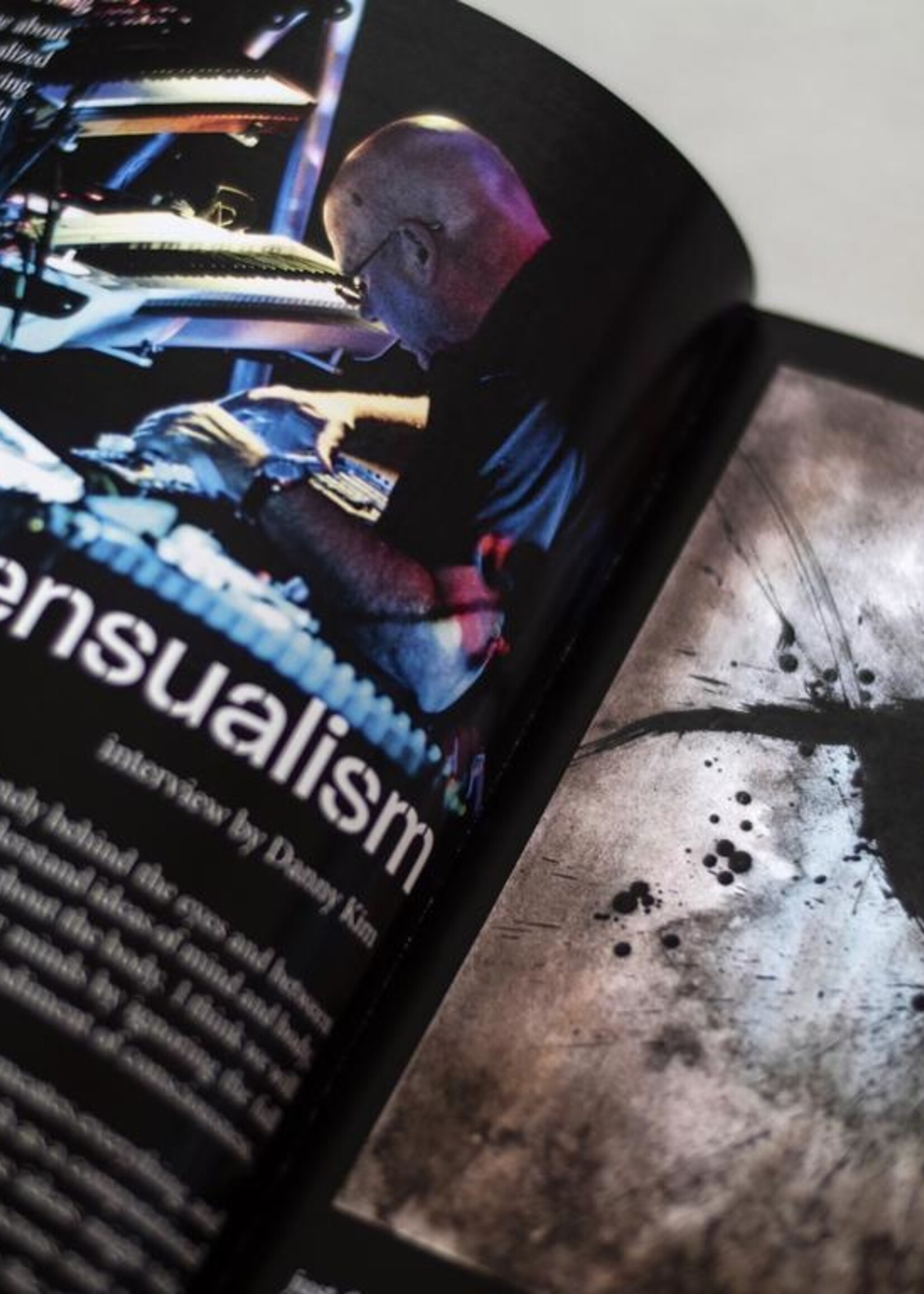 Open Source Magazine OS01