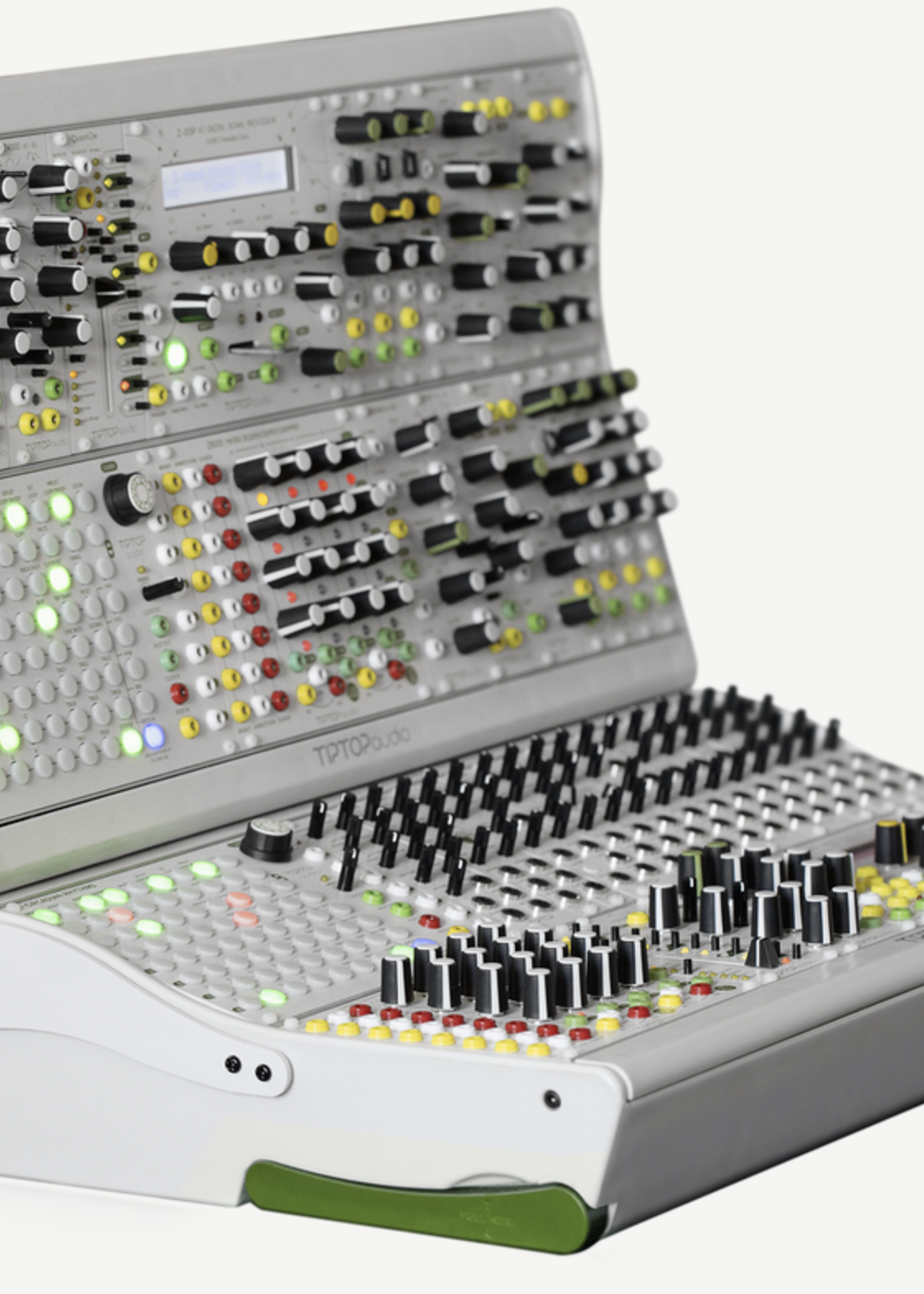 Tiptop Audio Mantis Studio Brackets Kit