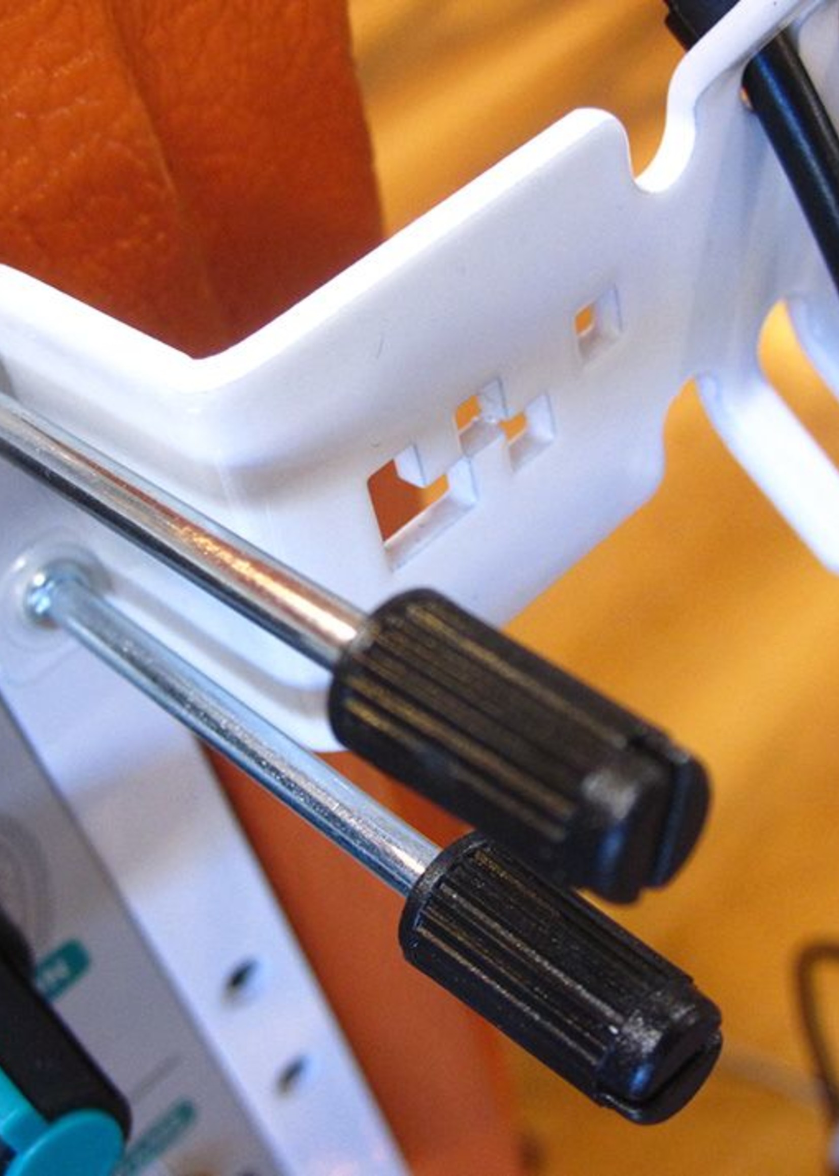 KOMA Thumb-Screws for Kabelhanger (Pair)