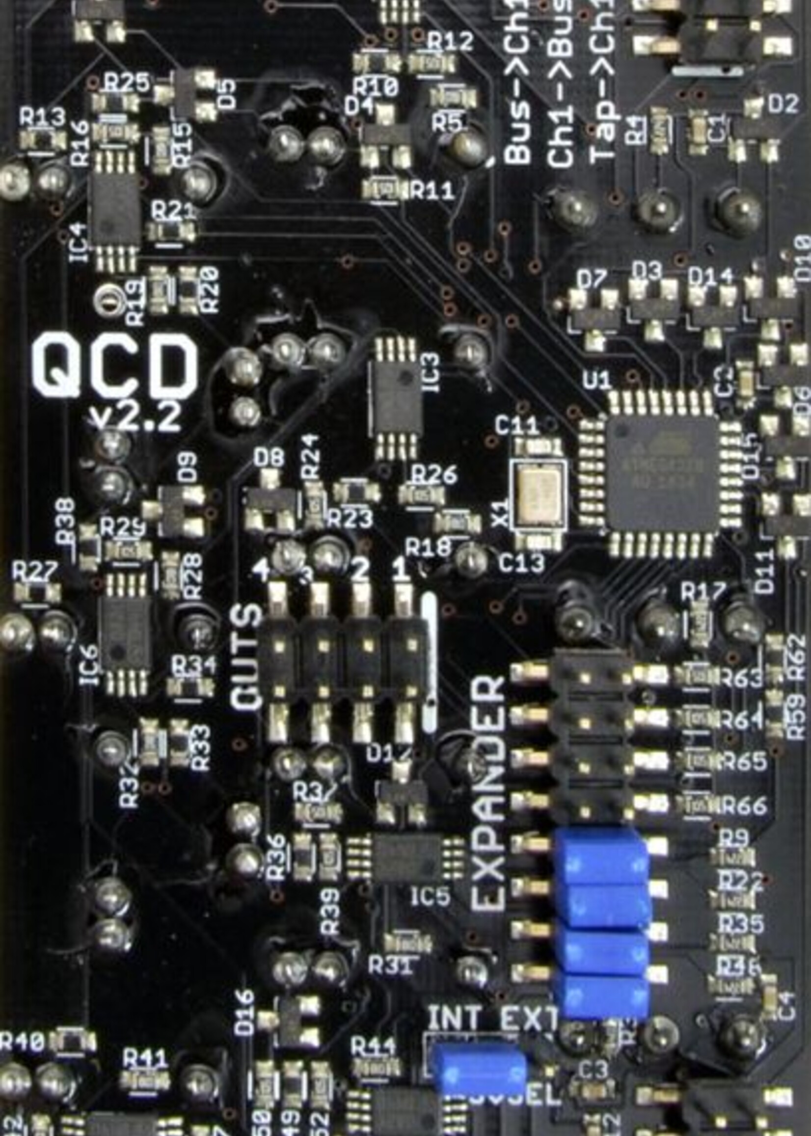 4ms QCD (Quad Clock Distributor)