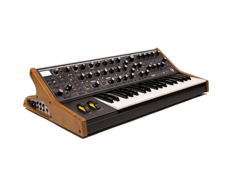 Как синхронизировать moog 37 с компьютером