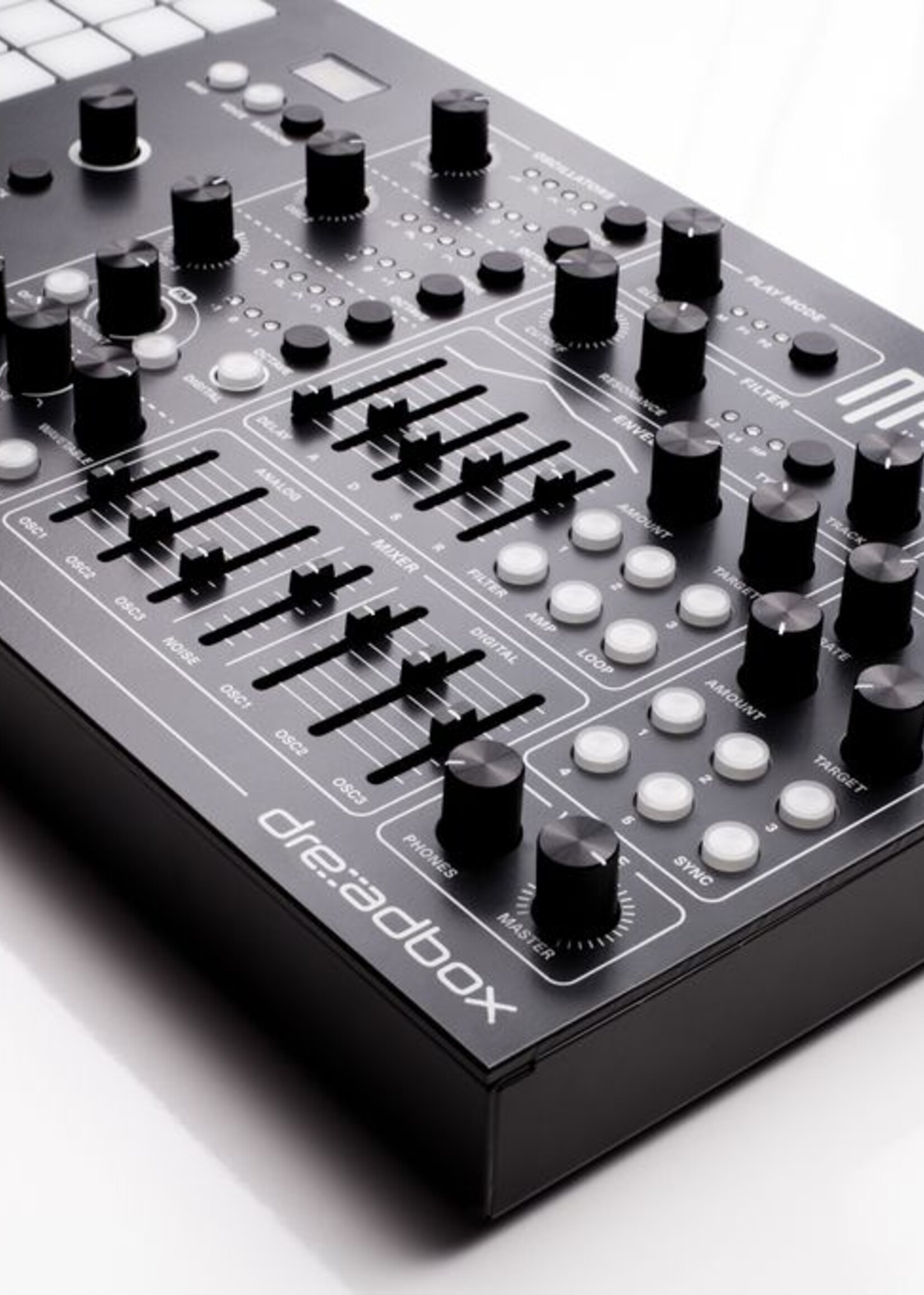 Polyend Medusa Hybrid Synthesizer