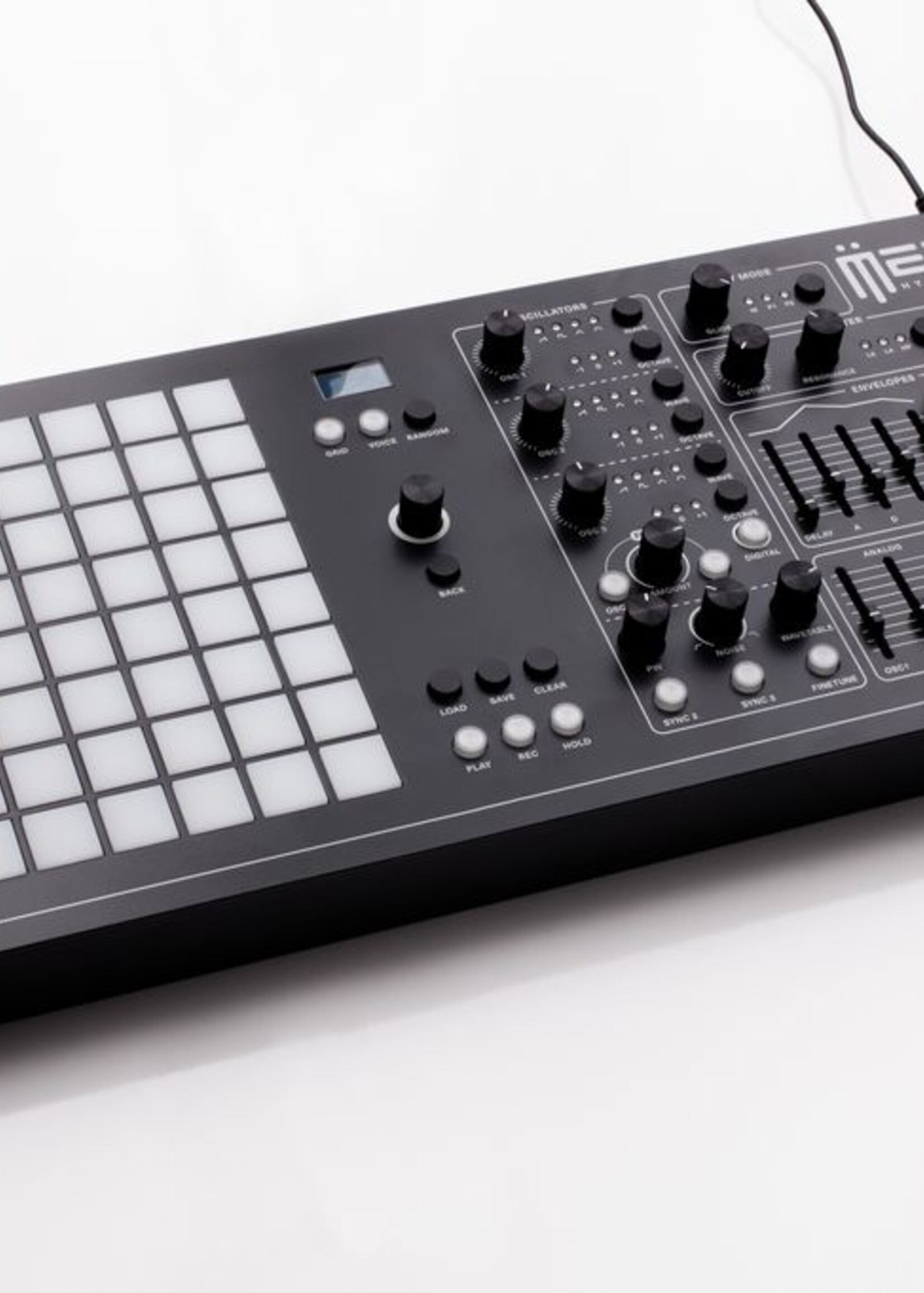 Polyend Medusa Hybrid Synthesizer