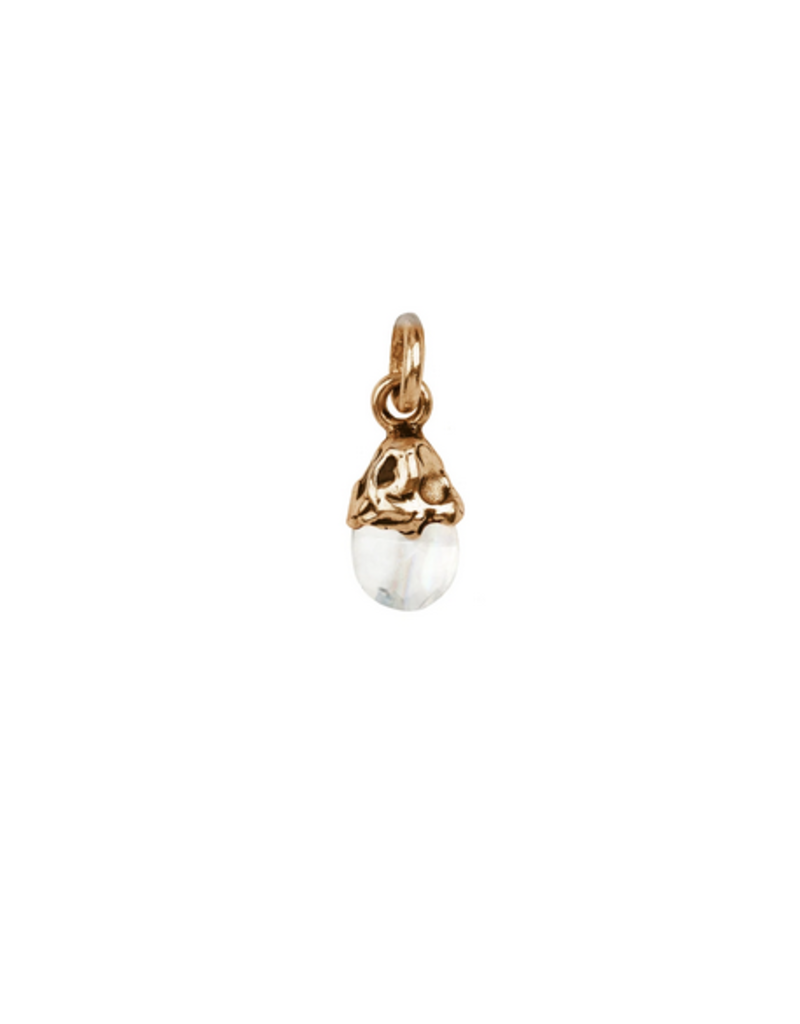 Pyrrha Pyrrha- Capped Attraction Charm-Improvement