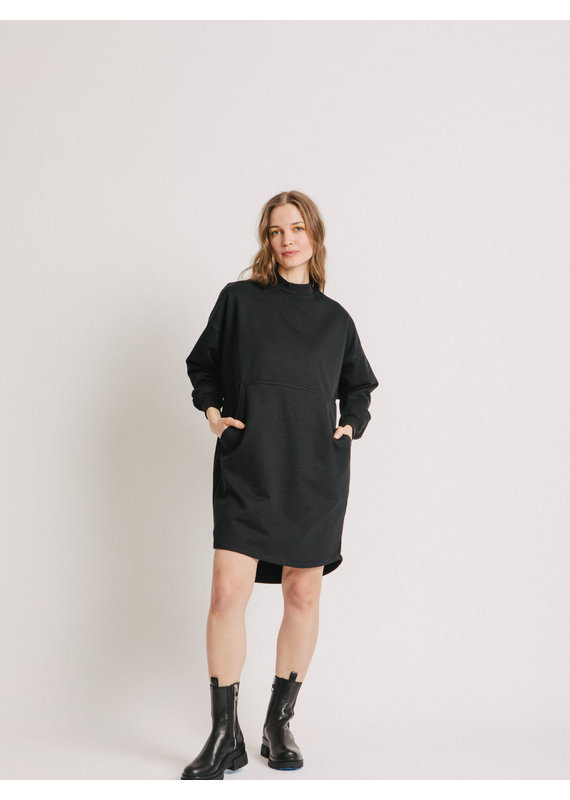 Lux Sweaterdress-Black
