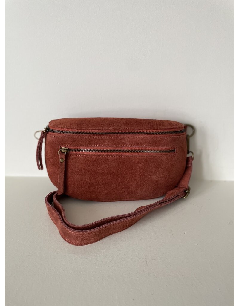 Only Accessories Suede Bum Bag-Rust