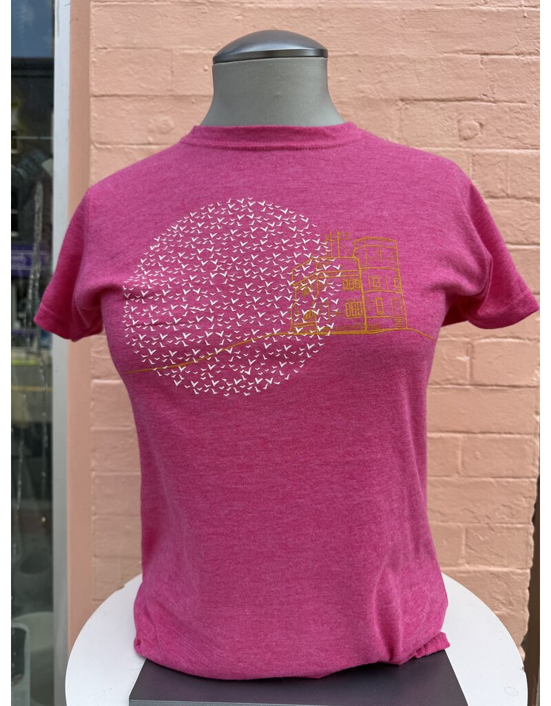 M&O Cabot Tower Women's  Tee-Heather Fuchsia