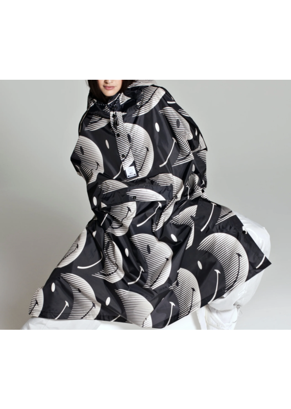 Rain Kiss Half Moon Smiley Rain Poncho