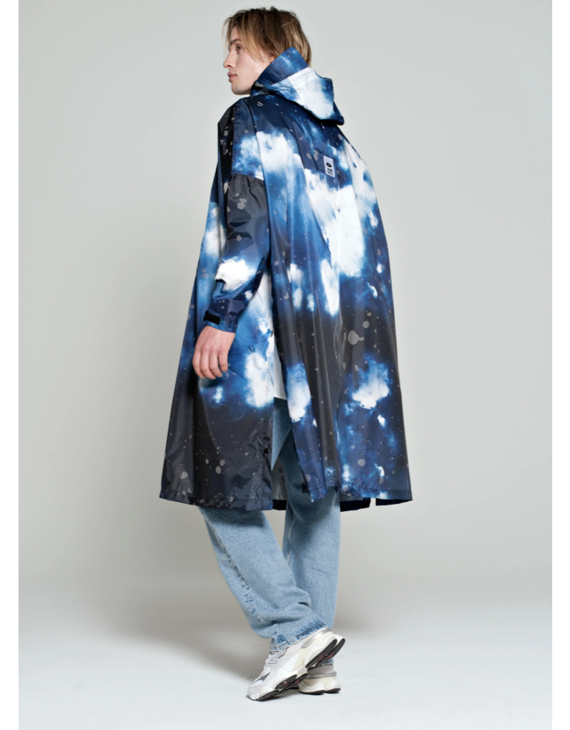 Rain Kiss Starry Night Rain Poncho