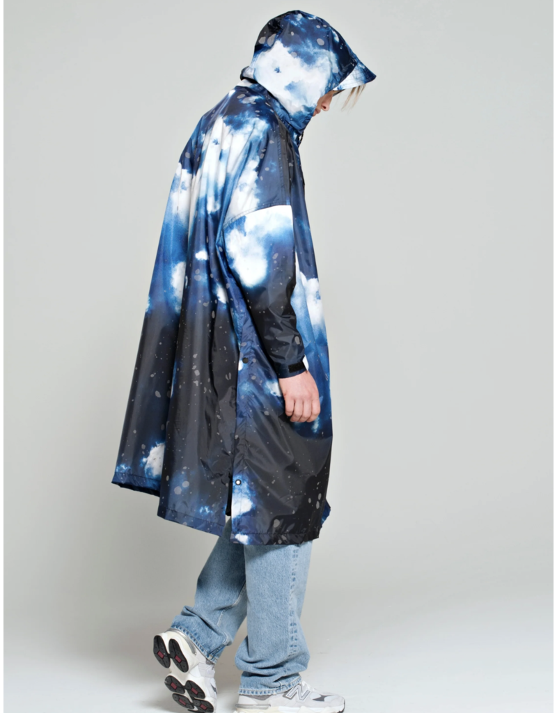 Rain Kiss Starry Night Rain Poncho