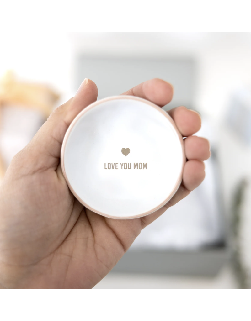 I Love You Mum trinket dish. I Love You Mum trinket dish.