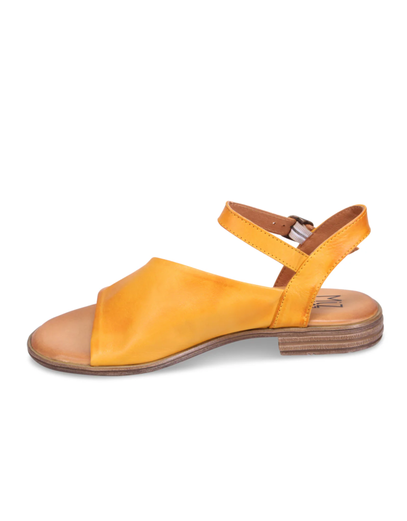 Miz Mooz Delphina-Ochre