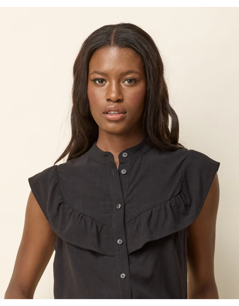 Cokluch Licia-Black