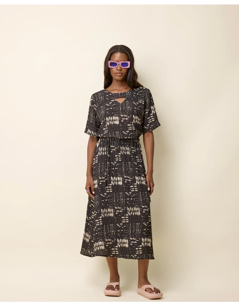 Cokluch Vee Top-Ink Black