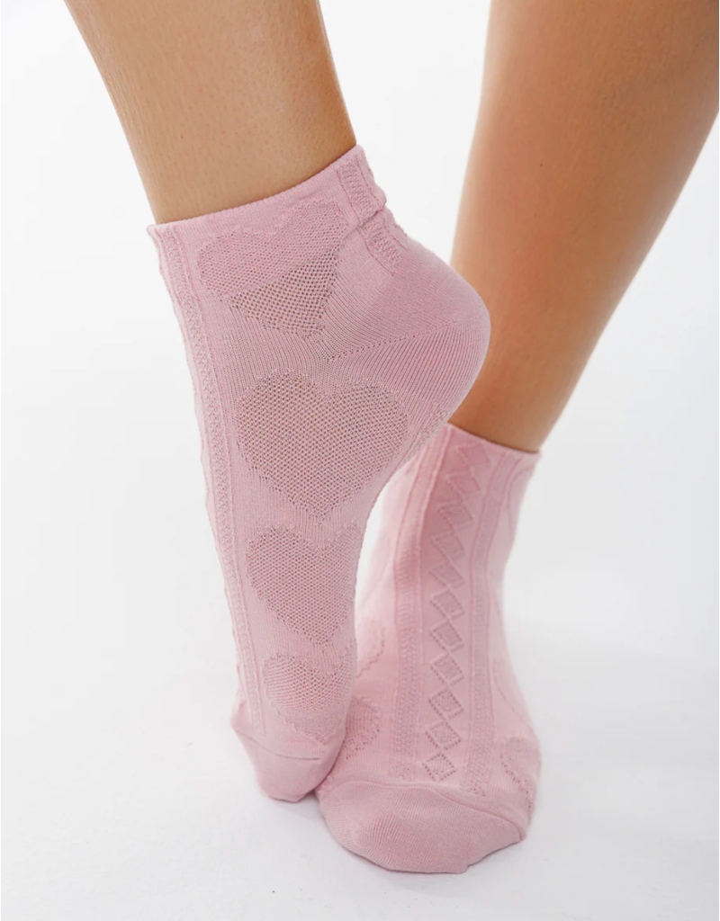 LimLim Short Embossed Heart Socks