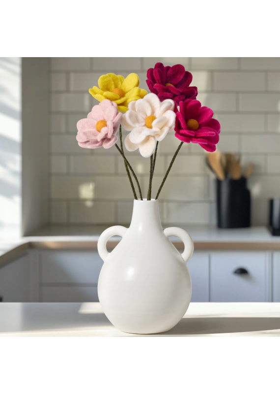 Torre & Tagus Felt Floral Multi Daisy Stem-15"