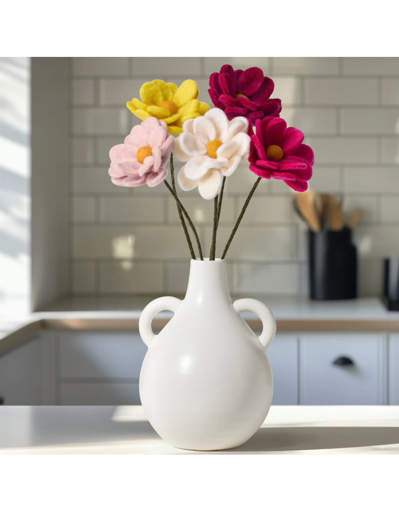 Torre & Tagus Felt Floral Multi Daisy Stem-15"