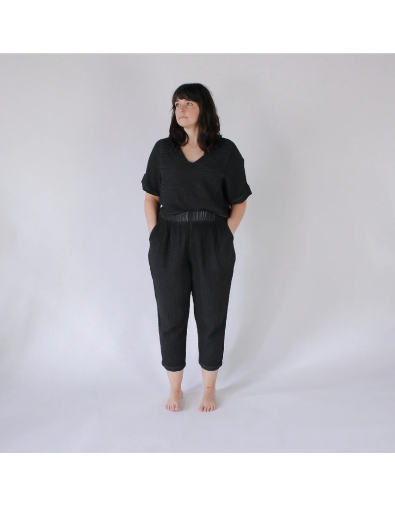 Pokoloko Crinkle Crop Top-Black-O/S