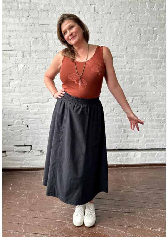 Smoking Lily Piper Skirt-Black