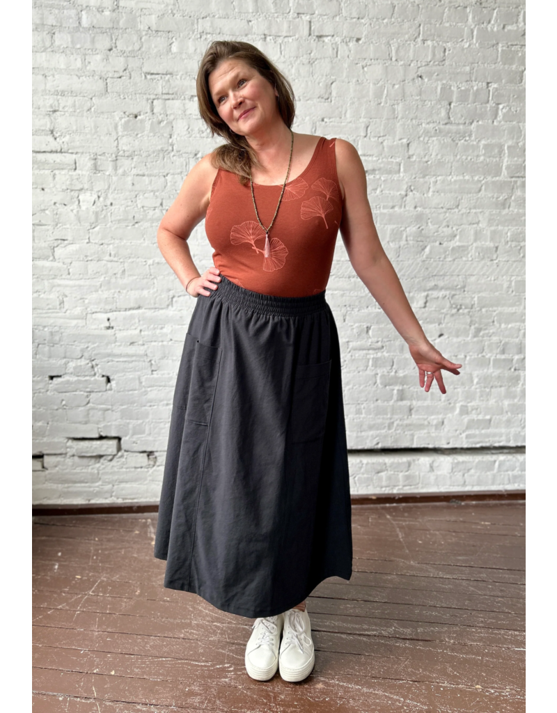 Smoking Lily Piper Skirt-Black