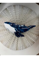 Shag Wear Whale Hair Claw-Humpback