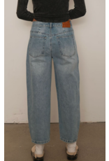 Kuwalla Jacqueline Barrel Leg