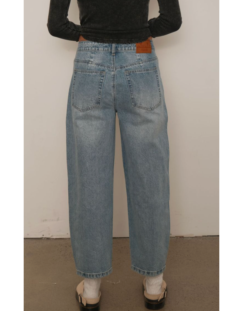 Kuwalla Jacqueline Barrel Leg