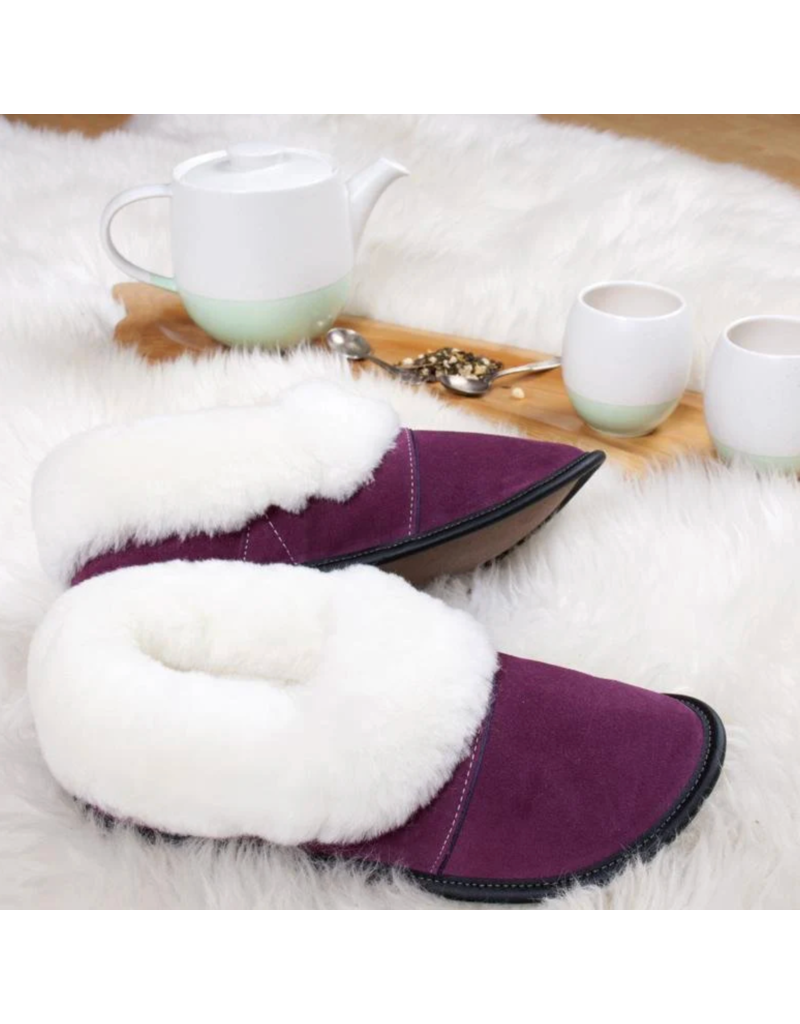 Garneau Lazybone Slippers-Plum Suede