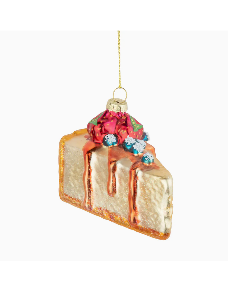 Silver Tree Cheesecake with Berries Orn