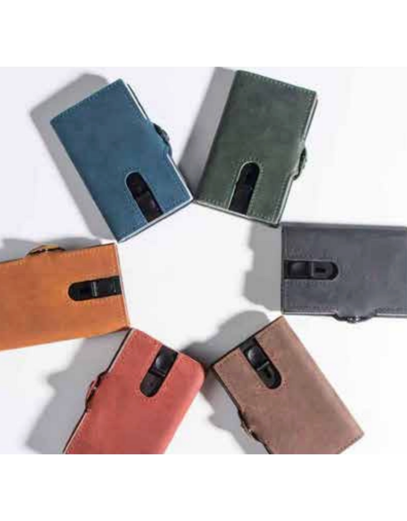 Armoir Fashions Pop Out Wallet
