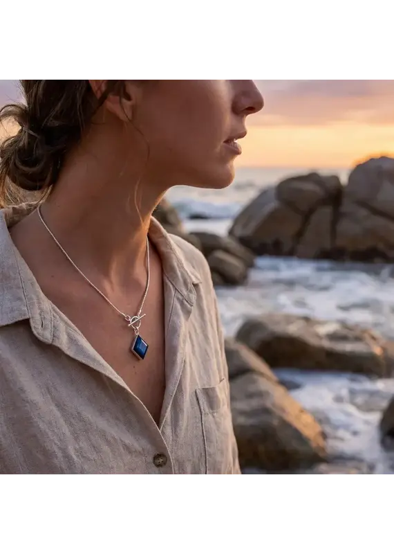 Elizabeth Burry Beth Necklace
