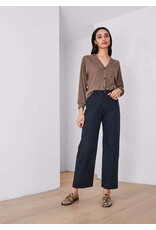 Dagg and Stacey Eugene Pant-Black