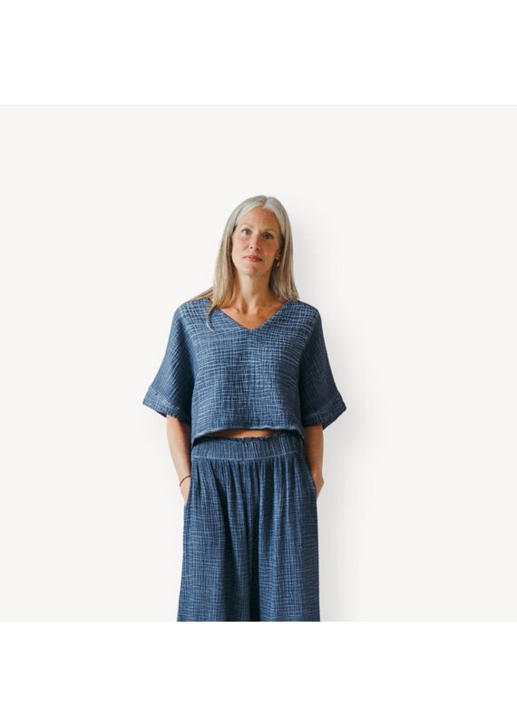 Pokoloko Crinkle Crop Top-Navy-O/S