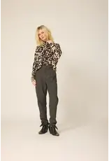Cokluch Polly-Black Leo
