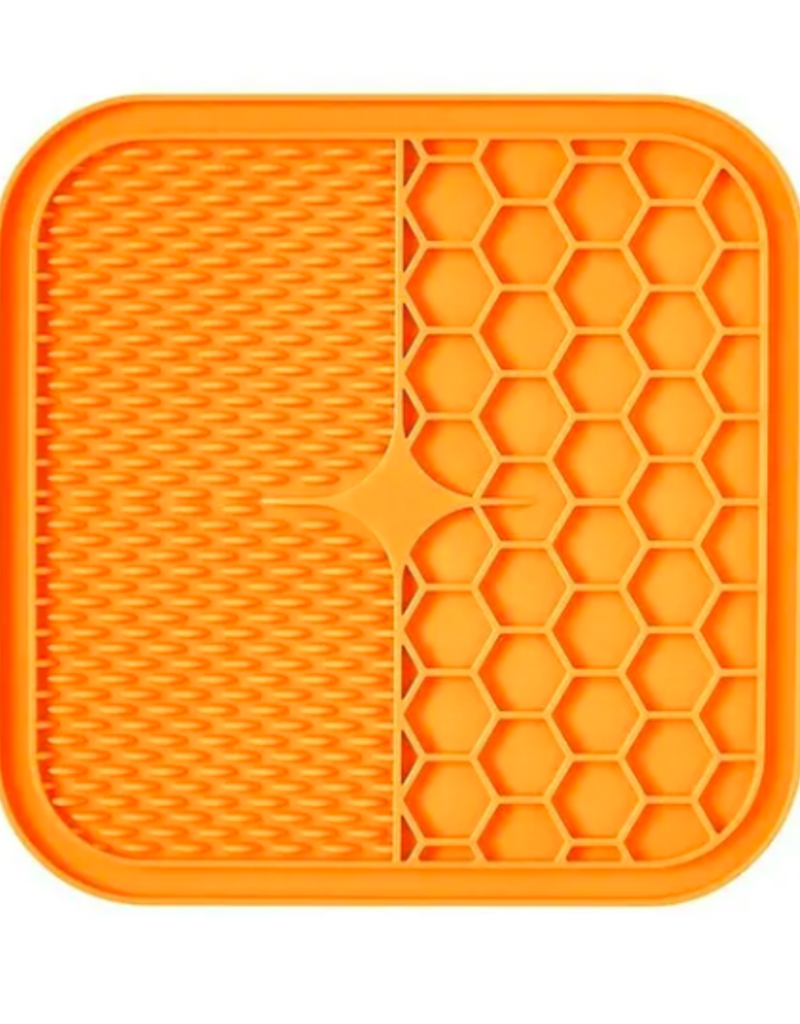 Wish Wish Silicone Dog/Cat Lick Mat with Suction Cups - Assorted Colours