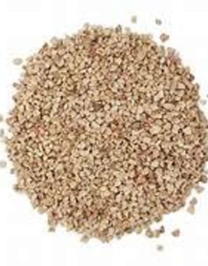 Living World Corn Cob Bedding -  1lbs (store packed)