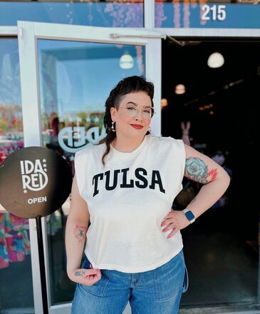 Ida Red Tulsa Muscle Tshirt