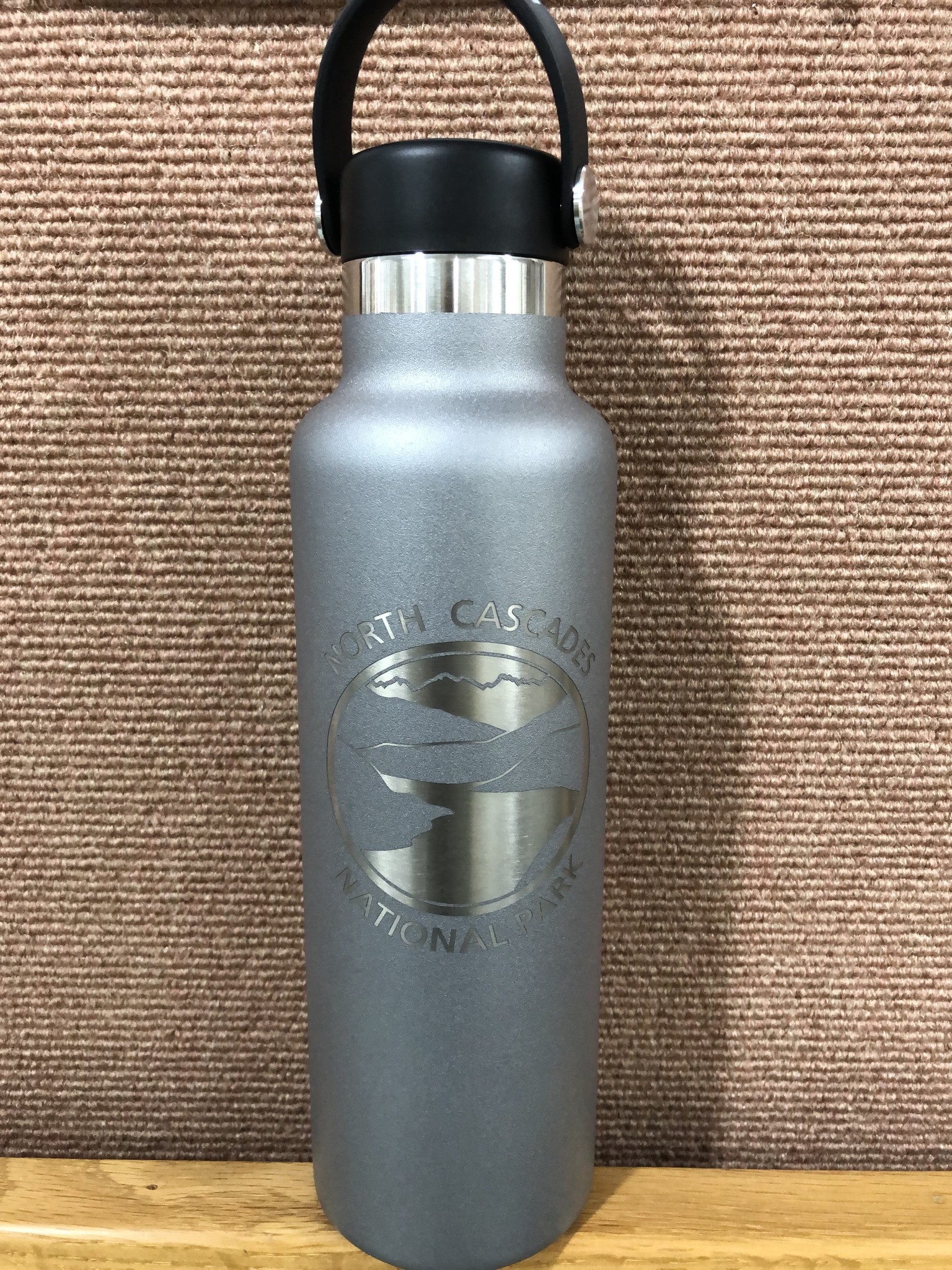 graphite hydro flask