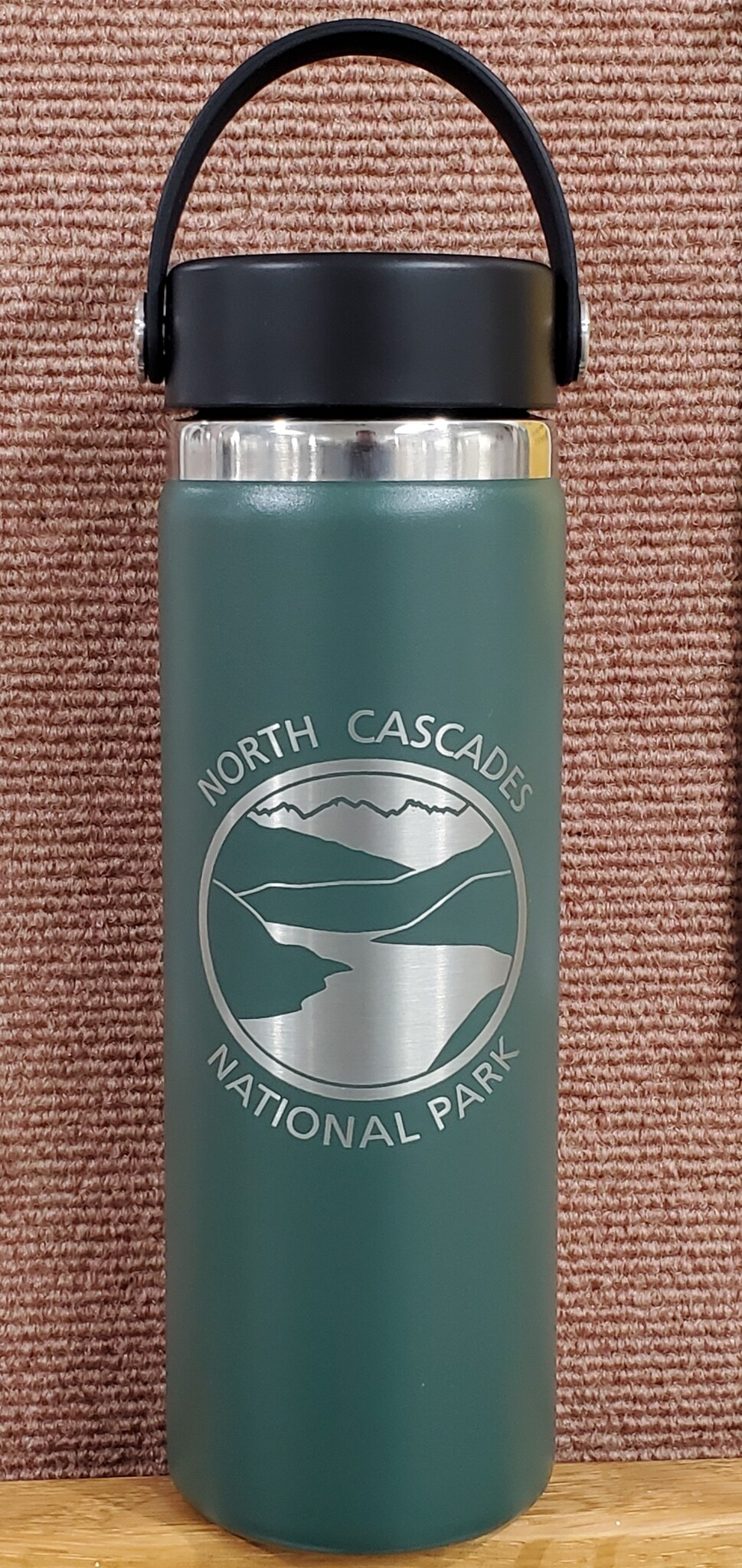 Hydro Flask NCNP Hot Fir 20 oz